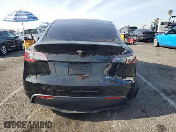 2024 Tesla Model Y Long Range with VIN 7SAYGDEE5RF060707, listed as a Copart auction lot 87288784 with Not provided miles and Salvage title. Bid and sale history available at DreamBid. Image 6.
