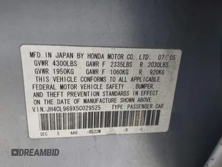 2005 Acura TSX with VIN JH4CL969X5C029525, listed as a IAAI auction lot 42074878 with 165,106 mi miles and . Bid and sale history available at carsss.com. Image 9.