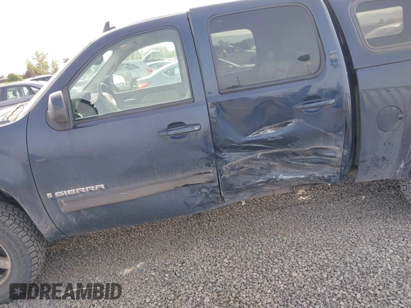 2007 GMC Sierra 1500 SLE1 с VIN 2GTEK13M571584348, выставлен на аукционе IAAI как лот 42270584 с пробегом 230 613 миль миль и . История ставок и продаж доступна на DreamBid. Изображение 6.