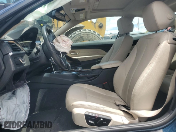 2015 BMW 4 Series 428i z VIN WBA3N3C5XFK232705, wystawiony jako Copart lot #56327515 z przebiegiem 102 089 mil mil oraz Szkoda całkowita • Salvage title. Historia ofert i sprzedaży dostępna na DreamBid. Obrazek 7.