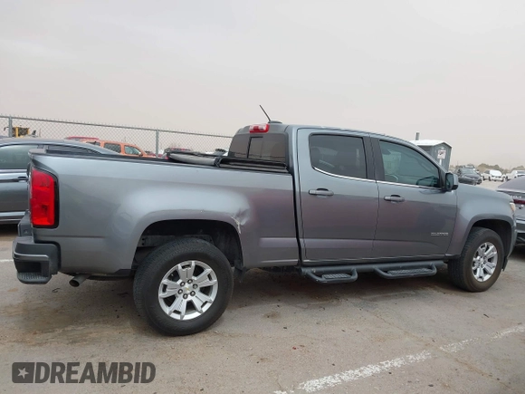 2018 Chevrolet Colorado 2WD LT z VIN 1GCGSCEN0J1223004, wystawiony jako IAAI lot #41782378 z przebiegiem 67 818 mil mil oraz . Historia ofert i sprzedaży dostępna na DreamBid. Obrazek 13.