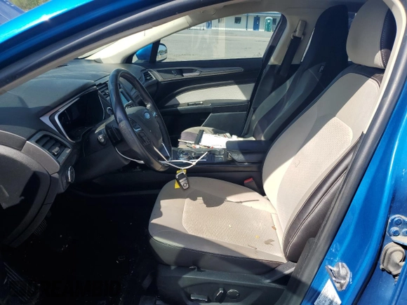 2019 Ford Fusion SE with VIN 3FA6P0HD2KR193449, listed as a Copart auction lot 51376985 with 181,711 mi miles and Salvage Title. Bid and sale history available at DreamBid. Image 7.