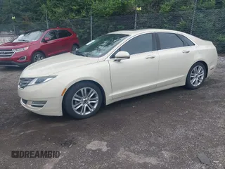 2014 Lincoln MKZ Hybrid with VIN 3LN6L2LU8ER813195, listed as a IAAI auction lot 42578644 with 153,893 mi miles and . Bid and sale history available at DreamBid. Image 18.