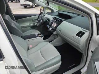 2012 Toyota Prius Two with VIN JTDZN3EU2C3040086, listed as a Copart auction lot 54426935 with 47,535 mi miles and Salvage Title. Bid and sale history available at DreamBid. Image 5.