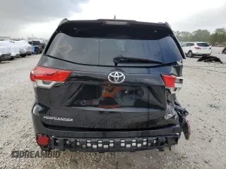 2017 Toyota Highlander XLE with VIN 5TDKZRFH5HS198499, listed as a Copart auction lot 51581555 with 109,239 mi miles and Clean title. Bid and sale history available at DreamBid. Image 6.