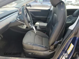 2023 Tesla Model 3 z VIN 5YJ3E1EA6PF649934, wystawiony jako Copart lot #47597395 z przebiegiem Nie podano mil oraz Szkoda całkowita • Salvage title. Historia ofert i sprzedaży dostępna na DreamBid. Obrazek 7.
