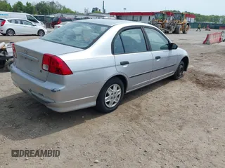 2005 Honda Civic VP with VIN 1HGES16395L004272, listed as a IAAI auction lot 42081185 with 190,587 mi miles and . Bid and sale history available at DreamBid. Image 4.