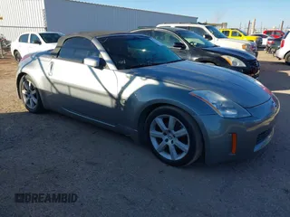 2005 Nissan 350Z Touring z VIN JN1AZ36A25M754869, wystawiony jako IAAI lot #41429477 z przebiegiem 110 896 mil mil oraz . Historia ofert i sprzedaży dostępna na DreamBid. Obrazek 12.