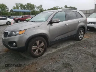 2012 Kia Sorento EX z VIN 5XYKU4A68CG209833, wystawiony jako Copart lot #53942035 z przebiegiem 216 199 mil mil oraz Szkoda całkowita • Salvage title. Historia ofert i sprzedaży dostępna na DreamBid. Obrazek 1.