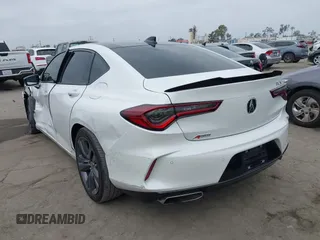 2022 Acura TLX w/A-Spec Package with VIN 19UUB5F59NA001954, listed as a IAAI auction lot 42368946 with 25,685 mi miles and . Bid and sale history available at DreamBid. Image 3.