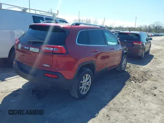 2016 Jeep Cherokee Latitude with VIN 1C4PJMCB6GW111885, listed as a IAAI auction lot 42030320 with 169,148 mi miles and . Bid and sale history available at carsss.com. Image 4.