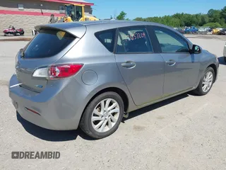 2012 Mazda 3 i Touring z VIN JM1BL1L88C1684205, wystawiony jako IAAI lot #42637204 z przebiegiem 144 766 mil mil oraz . Historia ofert i sprzedaży dostępna na DreamBid. Obrazek 4.