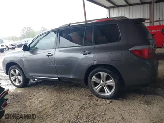 2008 Toyota Highlander Sport with VIN JTEDS43A882041821, listed as a IAAI auction lot 41981082 with 252,993 mi miles. Bid and sale history available at carsss.com. Image 14.