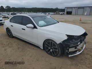 2024 BMW 7 Series 760i xDrive z VIN WBA33EJ09RCP10880, wystawiony jako Copart lot #69493304 z przebiegiem 2 203 mil mil oraz Szkoda całkowita • Salvage title. Historia ofert i sprzedaży dostępna na DreamBid. Obrazek 4.