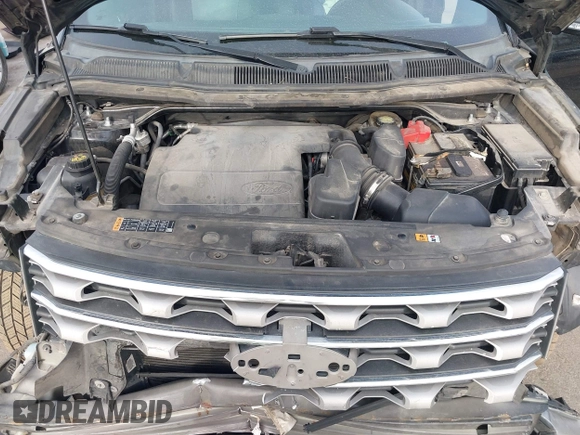 2016 Ford Explorer XLT with VIN 1FM5K8D83GGB62670, listed as a IAAI auction lot 41911701 with 163,798 mi miles and . Bid and sale history available at carsss.com. Image 10.