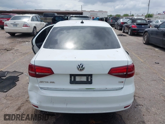 2017 Volkswagen Jetta SEL with VIN 3VWL17AJ2HM236911, listed as a IAAI auction lot 42084442 with Not provided miles and . Bid and sale history available at DreamBid. Image 15.