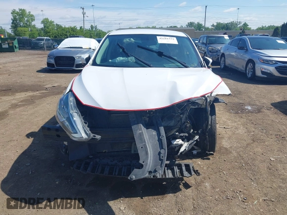 2019 Nissan Sentra S z VIN 3N1AB7AP6KY413233, wystawiony jako IAAI lot #42281572 z przebiegiem 111 297 mil mil oraz . Historia ofert i sprzedaży dostępna na DreamBid. Obrazek 6.
