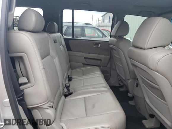 2011 Honda Pilot EX-L with VIN 5FNYF3H71BB033923, listed as a Copart auction lot 56649305 with 132,304 mi miles and Salvage title. Bid and sale history available at DreamBid. Image 11.
