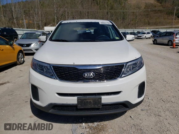 2014 Kia Sorento LX with VIN 5XYKTCA63EG481383, listed as a Copart auction lot 48865185 with 105,118 mi miles and Salvage Title. Bid and sale history available at carsss.com. Image 5.