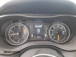2019 Jeep Cherokee Latitude Plus with VIN 1C4PJLLBXKD490291, listed as a Copart auction lot 48902625 with 48,128 mi miles and Salvage Title. Bid and sale history available at carsss.com. Image 9.