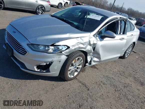 2019 Ford Fusion SE with VIN 3FA6P0HD7KR183757, listed as a IAAI auction lot 41762187 with 120,347 mi miles. Bid and sale history available at carsss.com. Image 17.