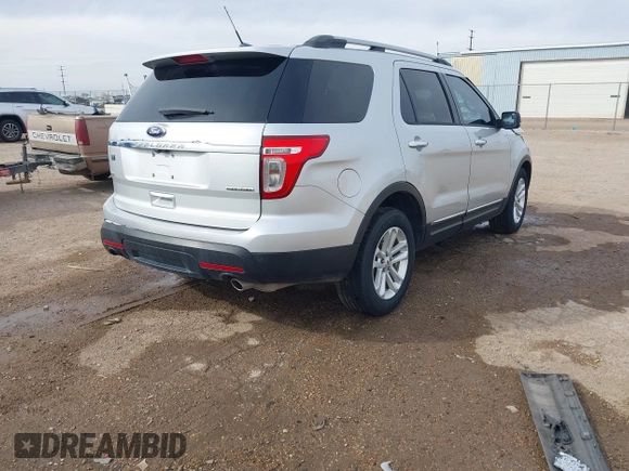 2014 Ford Explorer XLT with VIN 1FM5K7D88EGC12034, listed as a IAAI auction lot 41547902 with 122,082 mi miles and . Bid and sale history available at DreamBid. Image 4.