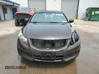 2011 Honda Accord EX-L z VIN 1HGCP3F82BA016447, wystawiony jako Copart lot #59323475 z przebiegiem 174 297 mil mil oraz Szkoda całkowita • Salvage title. Historia ofert i sprzedaży dostępna na DreamBid. Obrazek 5.