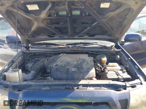 2008 Toyota Tacoma PreRunner with VIN 3TMJU62N78M062878, listed as a IAAI auction lot 41781780 with 247,276 mi miles. Bid and sale history available at carsss.com. Image 10.