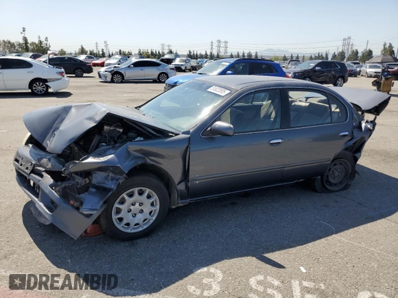 1999 Nissan Maxima GXE z VIN JN1CA21D9XM409448, wystawiony jako Copart lot #51822895 z przebiegiem Nie podano mil oraz Szkoda całkowita • Salvage title. Historia ofert i sprzedaży dostępna na DreamBid. Obrazek 1.