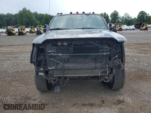 2015 Ford F-350 Platinum with VIN 1FT8W3BT3FEA80237, listed as a Copart auction lot 62143485 with 291,283 mi miles and Salvage title. Bid and sale history available at DreamBid. Image 5.