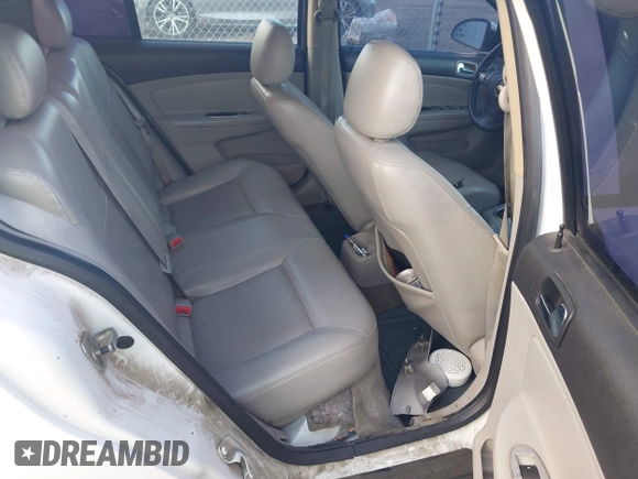 2009 Chevrolet Cobalt 1LT with VIN 1G1AT58H697268728, listed as a IAAI auction lot 42149926 with 188,297 mi miles and . Bid and sale history available at DreamBid. Image 8.