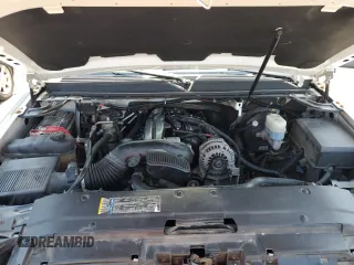 2009 GMC Yukon SLT w/4SA with VIN 1GKEC33309R214195, listed as a Copart auction lot 61430404 with 174,776 mi miles and Salvage Title. Bid and sale history available at carsss.com. Image 12.