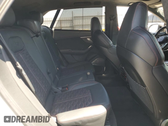 2021 Audi RS Q8 z VIN WU1ARBF19MD042271, wystawiony jako Copart lot #55304785 z przebiegiem 23 560 mil mil oraz Szkody całkowita. Historia ofert i sprzedaży dostępna na DreamBid. Obrazek 11.