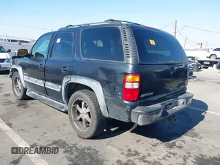 2002 Chevrolet Tahoe Z71 with VIN 1GNEK13TX2R324834, listed as a IAAI auction lot 41298063 with 1 mi miles. Bid and sale history available at carsss.com. Image 3.