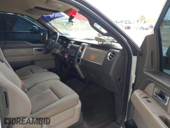 2009 Ford F-150 STX with VIN 1FTRX12819FA82911, listed as a IAAI auction lot 42424005 with 251,720 mi miles and . Bid and sale history available at DreamBid. Image 5.