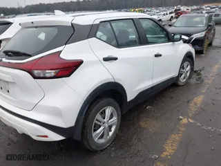 2022 Nissan Kicks S with VIN 3N1CP5BV3NL511472, listed as a IAAI auction lot 41434820 with 1 mi miles. Bid and sale history available at carsss.com. Image 4.