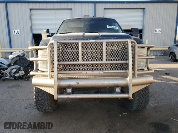 2008 Ford F-250 XL with VIN 1FTSW21R58ED14886, listed as a Copart auction lot 60866345 with 141,980 mi miles and Salvage title. Bid and sale history available at DreamBid. Image 5.