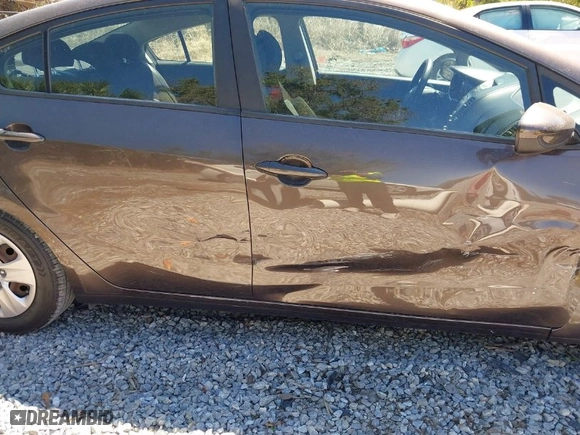 2017 Kia Forte LX with VIN 3KPFK4A78HE039154, listed as a IAAI auction lot 41815141 with 109,273 mi miles. Bid and sale history available at carsss.com. Image 18.