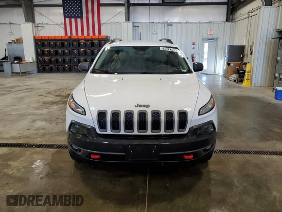 2017 Jeep Cherokee Trailhawk L Plus with VIN 1C4PJMBS7HD225005, listed as a Copart auction lot 57022795 with 171,655 mi miles and Clean title. Bid and sale history available at DreamBid. Image 5.