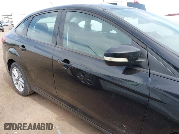 2018 Ford Focus SE with VIN 1FADP3F23JL203672, listed as a IAAI auction lot 41931723 with 110,784 mi miles. Bid and sale history available at carsss.com. Image 14.