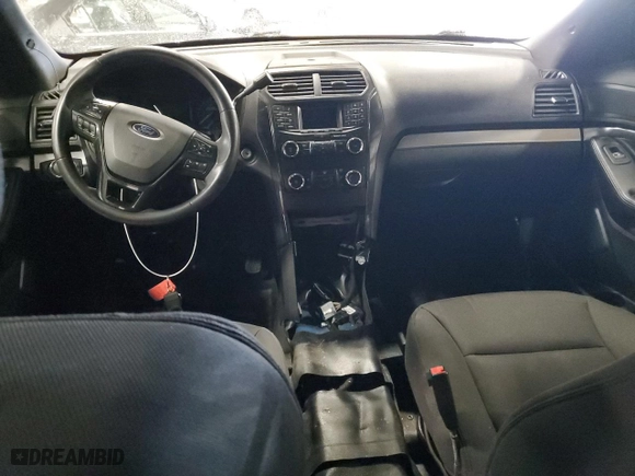 2019 Ford Police Interceptor Utility with VIN 1FM5K8AT2KGB15714, listed as a Copart auction lot 47269065 with 98,824 mi miles and Clean Title. Bid and sale history available at carsss.com. Image 8.