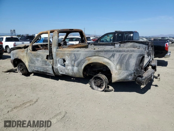 2004 Ford F-250 with VIN 1FDNF20L04ED67253, listed as a Copart auction lot 72553284 with Not provided miles and Non repairable. Bid and sale history available at DreamBid. Image 2.
