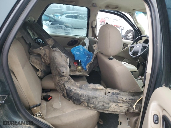 2003 Ford Escape XLS Popular with VIN 1FMYU021X3KA70123, listed as a Copart auction lot 86005514 with 0 mi miles and Salvage Title. Bid and sale history available at carsss.com. Image 10.