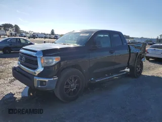 2015 Toyota Tundra SR z VIN 5TFRM5F18FX083511, wystawiony jako Copart lot #46325655 z przebiegiem 82 982 mil mil oraz Szkoda całkowita • Salvage title. Historia ofert i sprzedaży dostępna na DreamBid. Obrazek 1.