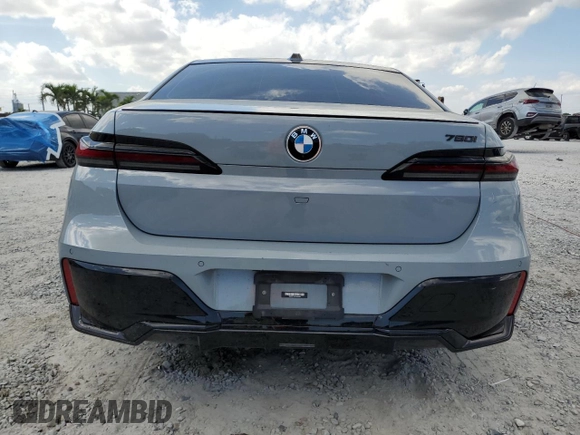2023 BMW 7 Series 740i z VIN WBA23EH08PCM24789, wystawiony jako Copart lot #47390015 z przebiegiem 51 854 mil mil oraz Nie do naprawy • Non repairable. Historia ofert i sprzedaży dostępna na DreamBid. Obrazek 6.