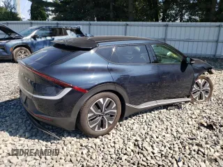 2024 Kia EV6 Light Long Range with VIN KNDC3DLC7R5176268, listed as a Copart auction lot 68765324 with 3,601 mi miles and Salvage Title. Bid and sale history available at carsss.com. Image 3.