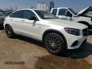 2019 Mercedes-Benz GLC with VIN WDC0J6EB0KF643940, listed as a Copart auction lot 62917773 with 59,282 mi miles. Bid and sale history available at carsss.com. Image 4.