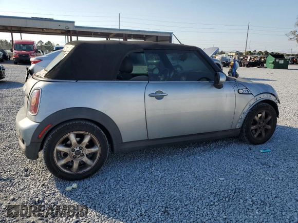 2010 MINI Convertible S z VIN WMWMS3C58ATY08775, wystawiony jako Copart lot #44112775 z przebiegiem 105 293 mil mil oraz Czysty tytuł • Clean title. Historia ofert i sprzedaży dostępna na DreamBid. Obrazek 3.