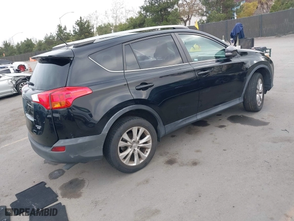 2015 Toyota RAV4 Limited with VIN 2T3DFREV0FW331139, listed as a IAAI auction lot 41724424 with 112,620 mi miles. Bid and sale history available at carsss.com. Image 4.