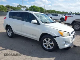 2011 Toyota RAV4 Ltd with VIN 2T3YF4DV0BW054041, listed as a IAAI auction lot 41647536 with 112,589 mi miles. Bid and sale history available at carsss.com. Image 1.